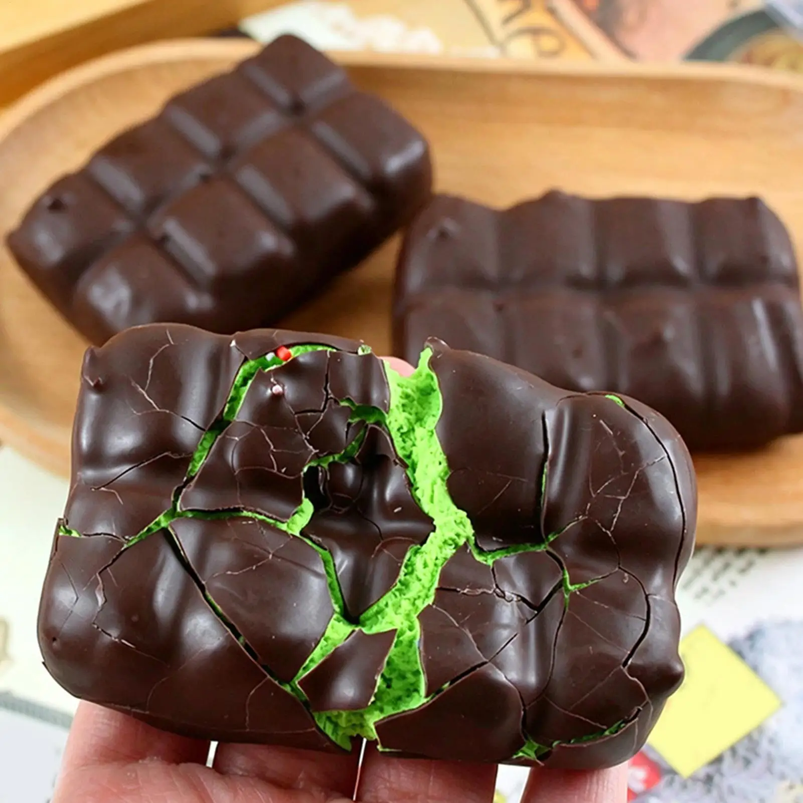 Chocolate Squishy Squeeze Toy  - Food & Snacks Coloring Book Bold & Easy Designs For Adults And Kids Bold & Easy Coloring Books ulasan dan harga